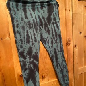 Lulu lemon yoga pants